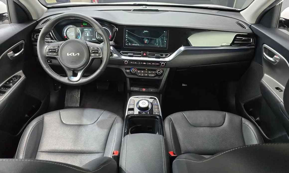 Kia Niro 2023 из KR, фото 10