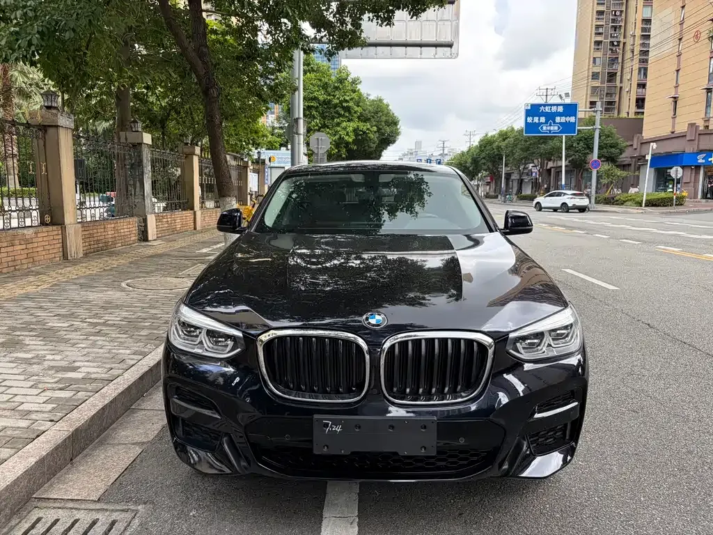 BMW X4 — фото 1