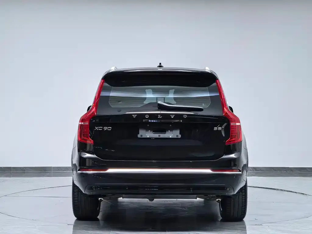 Volvo XC90 — фото 4
