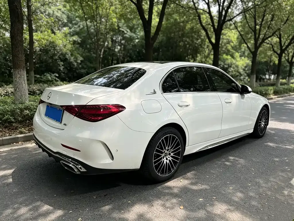 Mercedes-Benz C-Class — фото 10