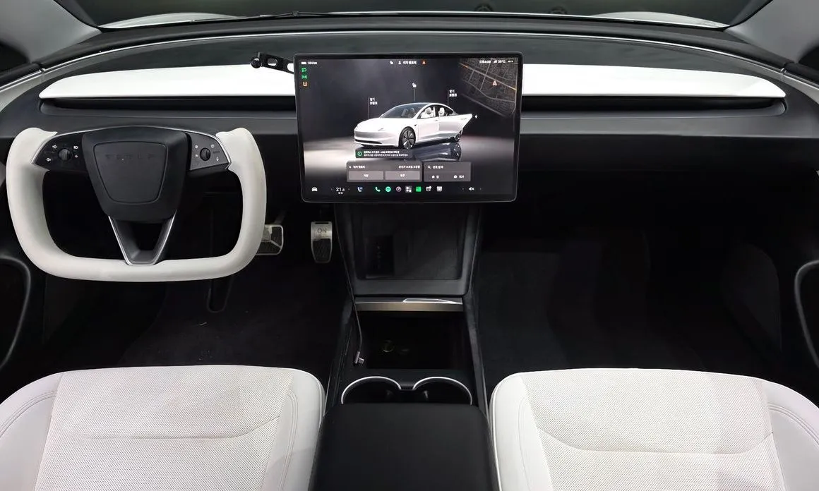 Tesla Model 3 — фото 6