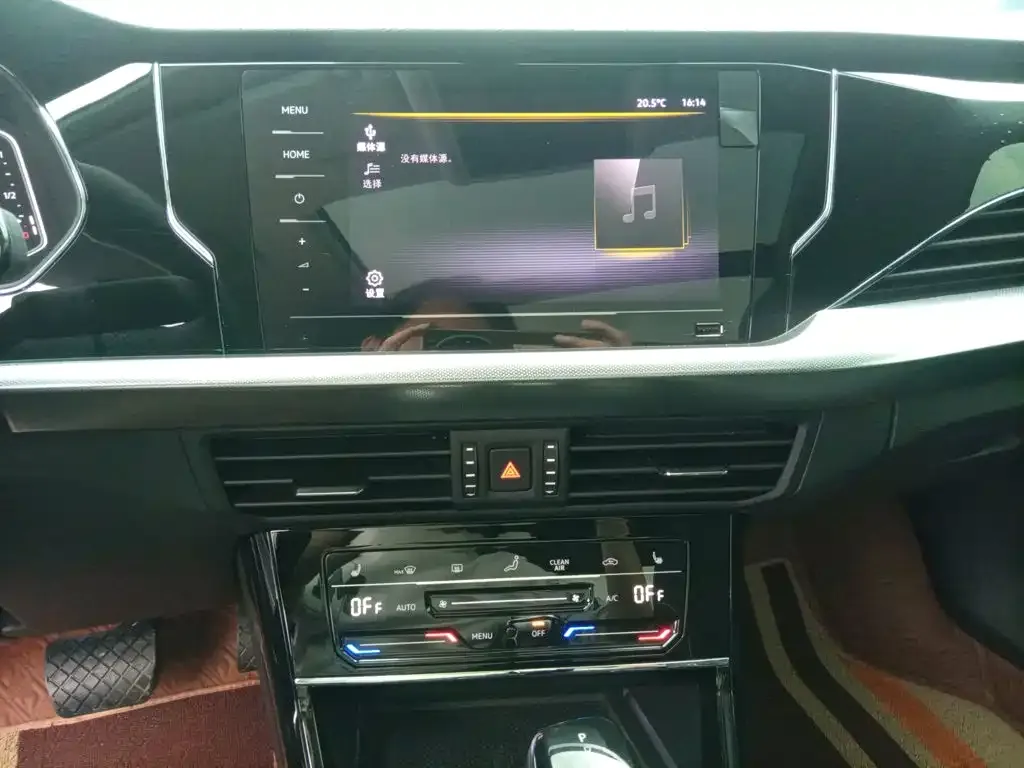 Volkswagen Passat — фото 7