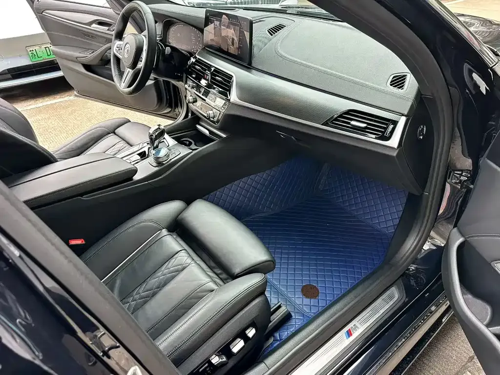 BMW 5 Series (Import) — фото 3
