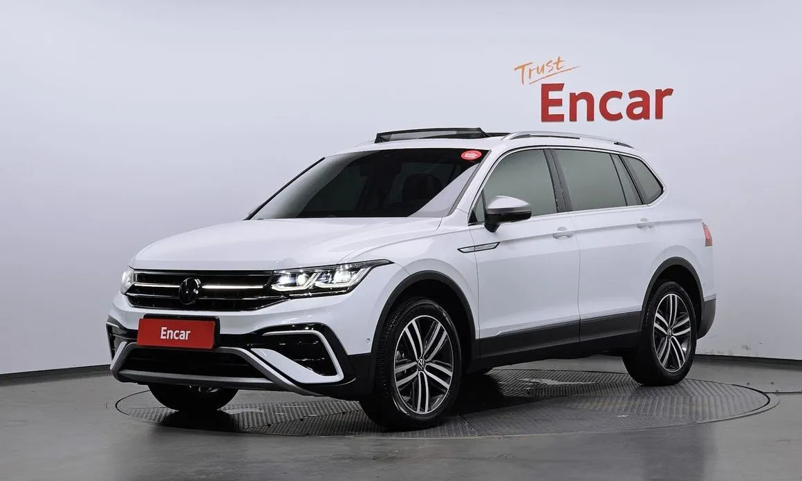 Volkswagen Tiguan — фото 1