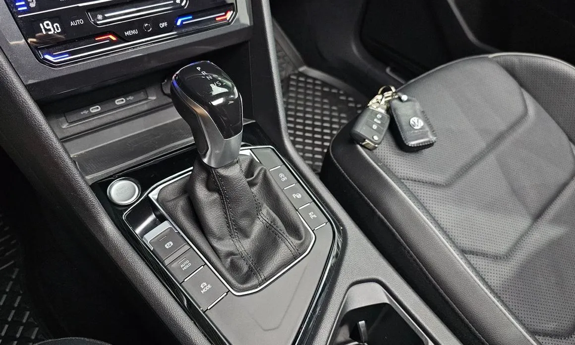 Volkswagen Tiguan — фото 4
