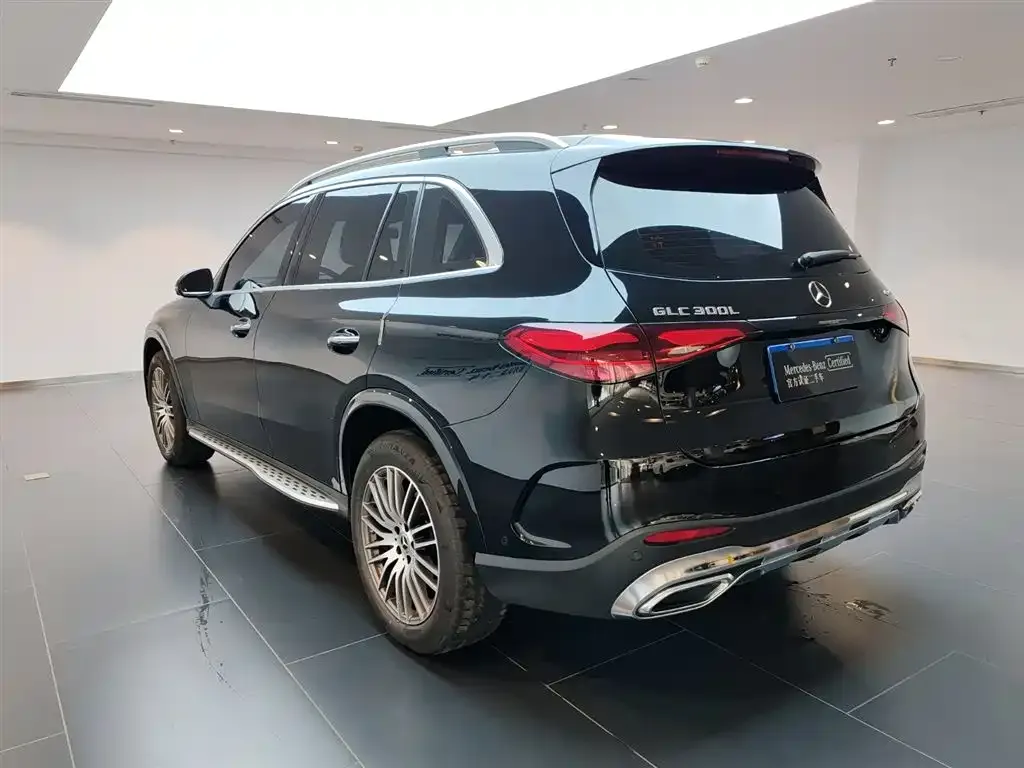 Mercedes-Benz GLC — фото 8