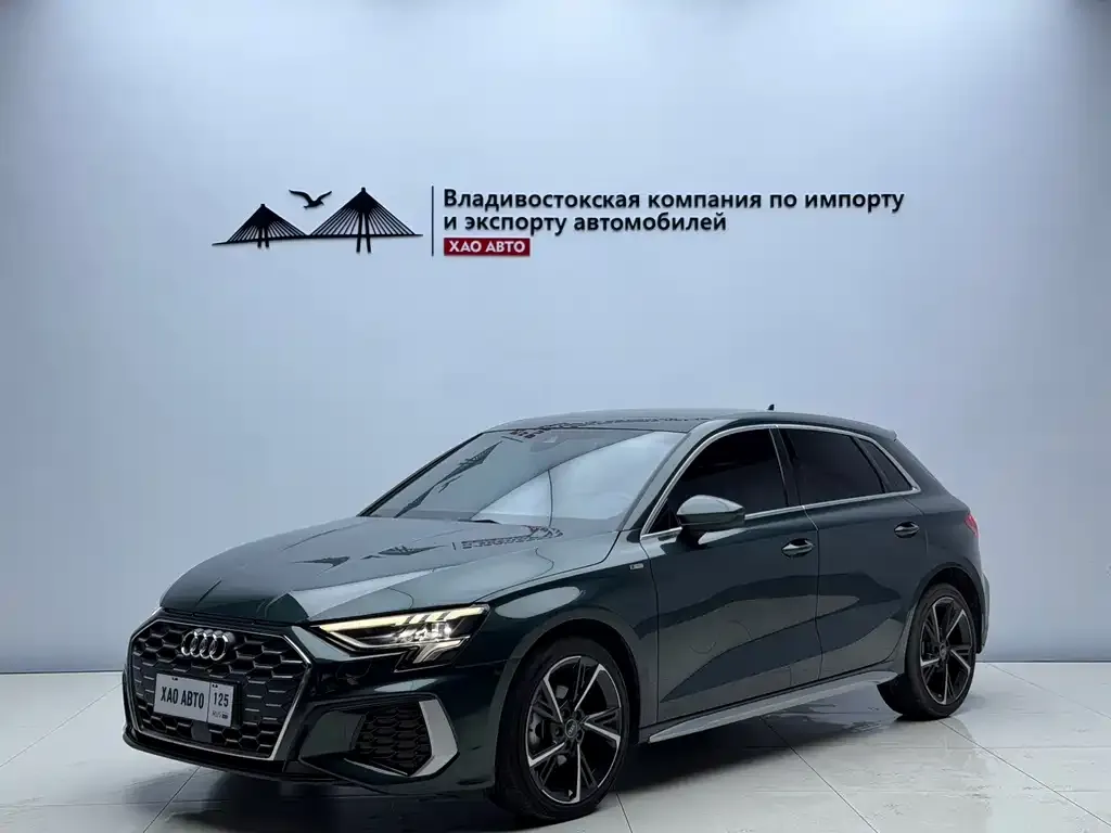 Audi A3 — фото 1