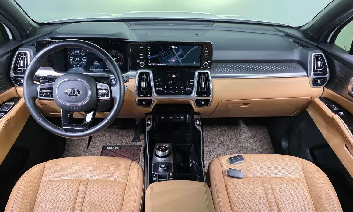 Kia Sorento — фото 10