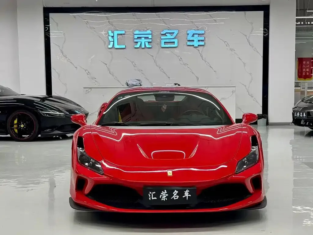 Ferrari F8 — фото 8