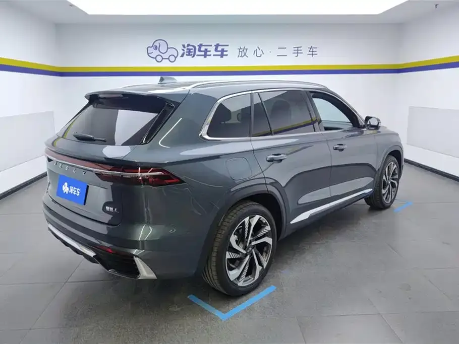 Geely Xingyue L — фото 6