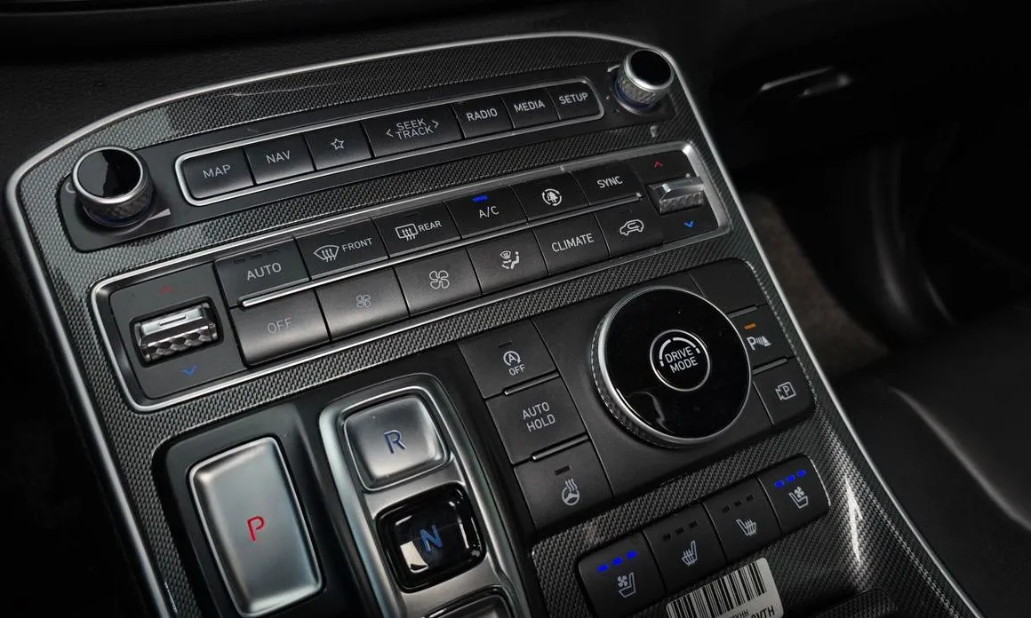 Hyundai Santafe — фото 8