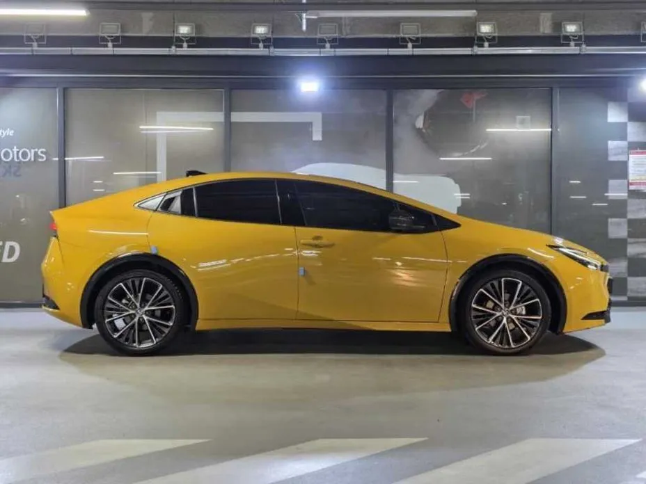 Toyota Prius 2026 из KR, фото 10