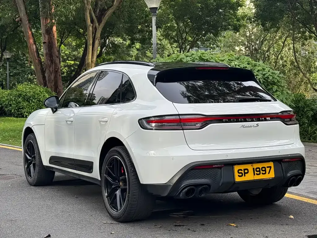 Porsche Macan — фото 9