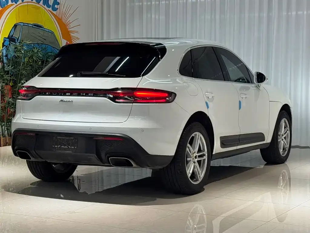 Porsche Macan 2024 из CN, фото 8
