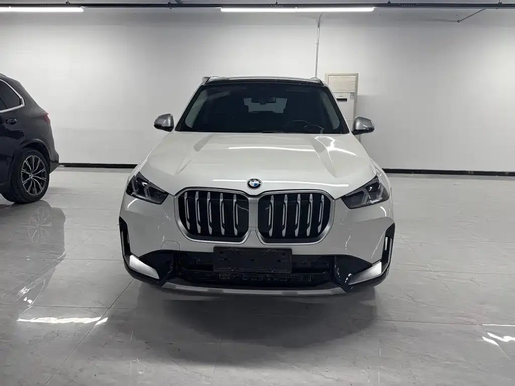 BMW X1 — фото 4