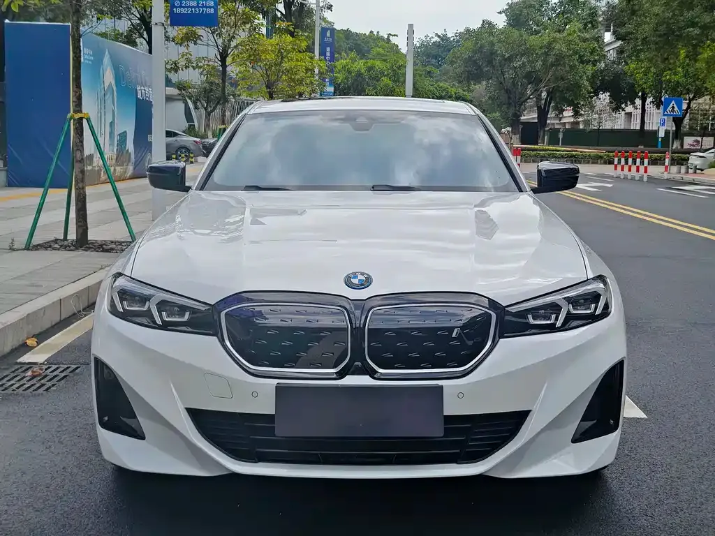 BMW i3 — фото 3