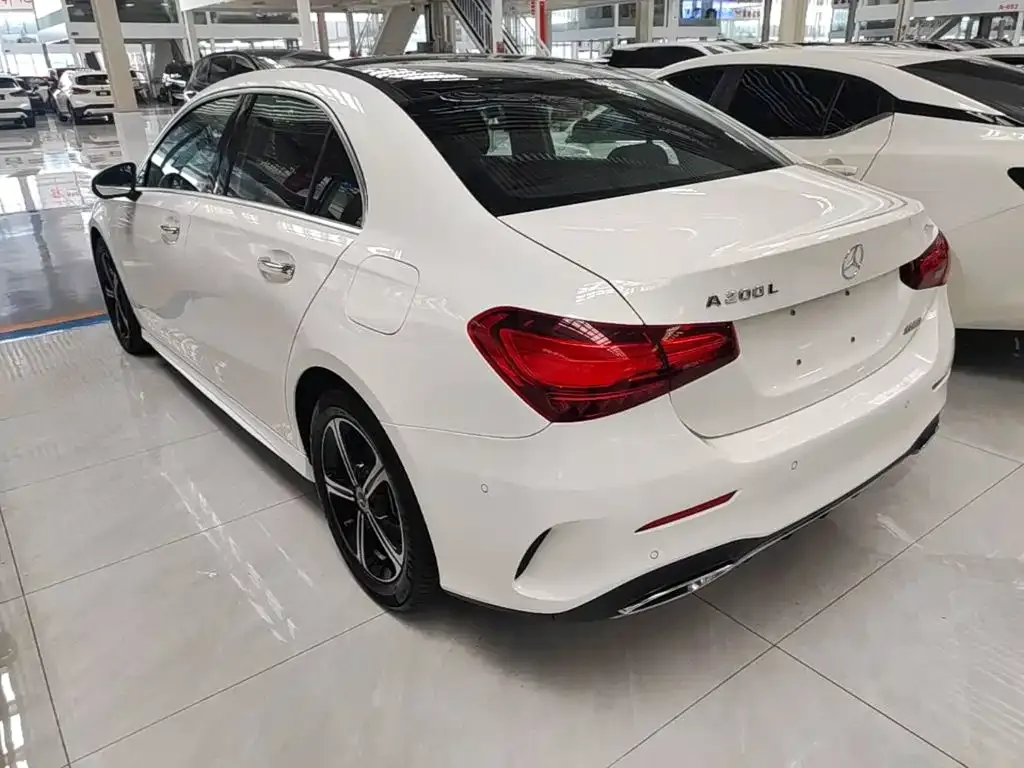 Mercedes-Benz A-Class — фото 4