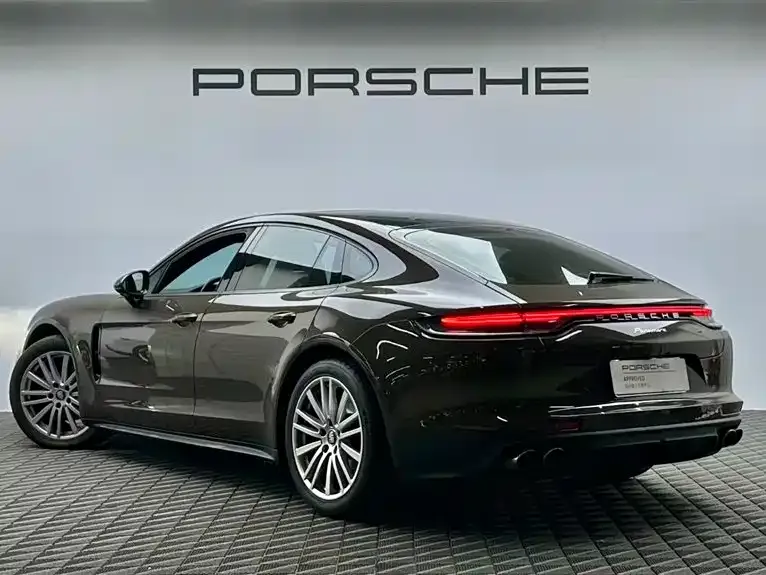 Porsche Panamera — фото 10