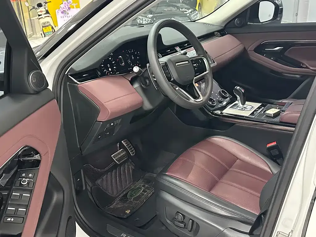 Land Rover Evoque — фото 3
