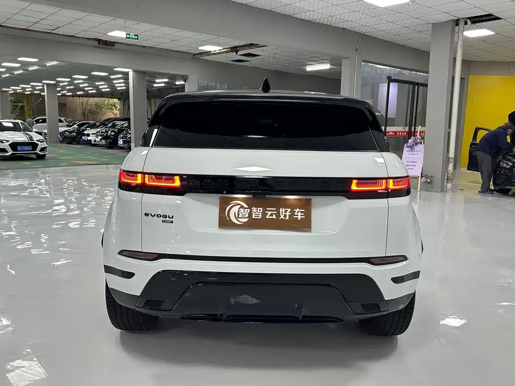Land Rover Evoque — фото 4