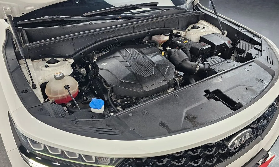 Kia Sorento — фото 10