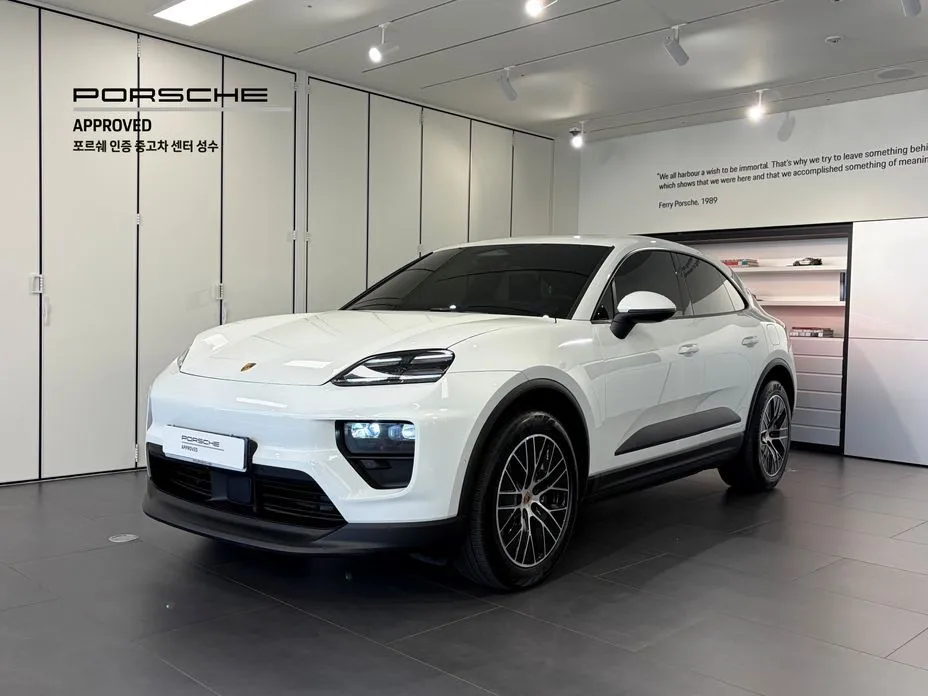 Porsche Macan — фото 1