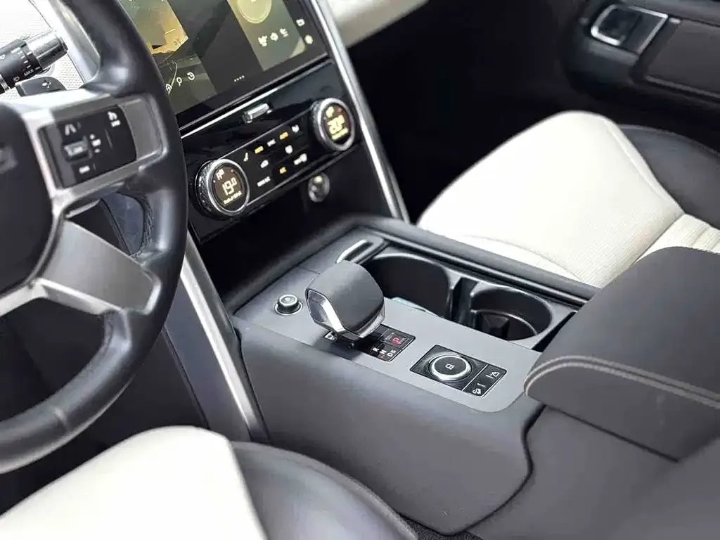 Land Rover Discovery — фото 10