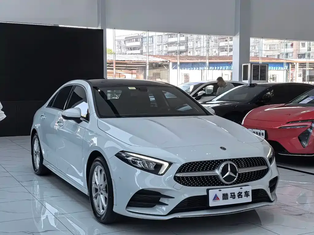 Mercedes-Benz A-Class — фото 10