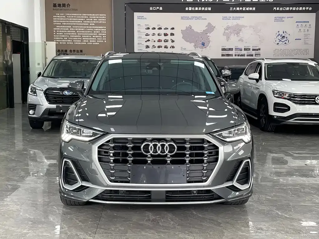 Audi Q3 — фото 8
