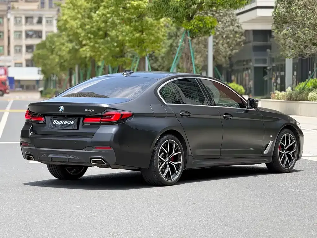 BMW 5 Series (Import) — фото 3