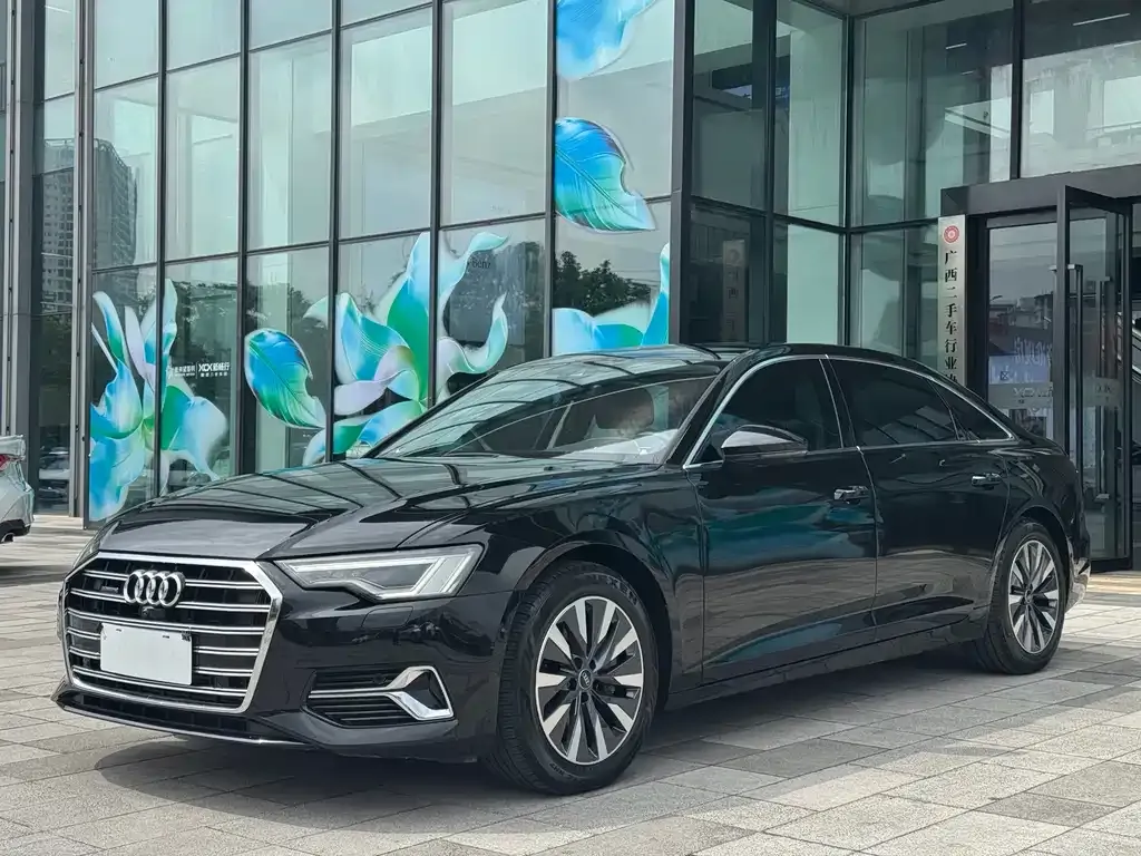 Audi A6L — фото 5