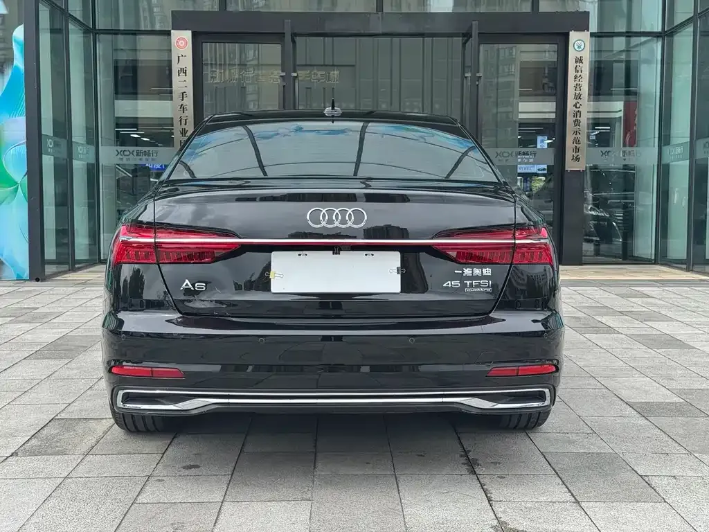 Audi A6L — фото 4