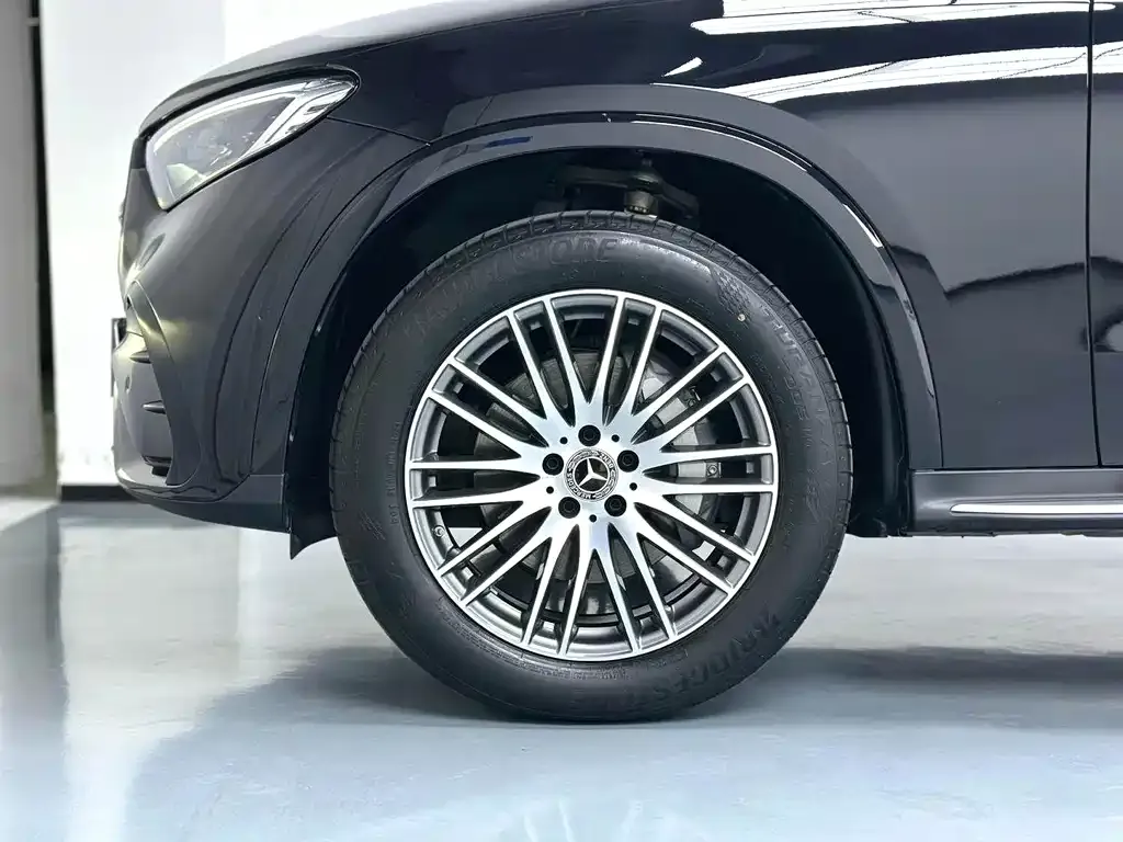 Mercedes-Benz GLC — фото 10