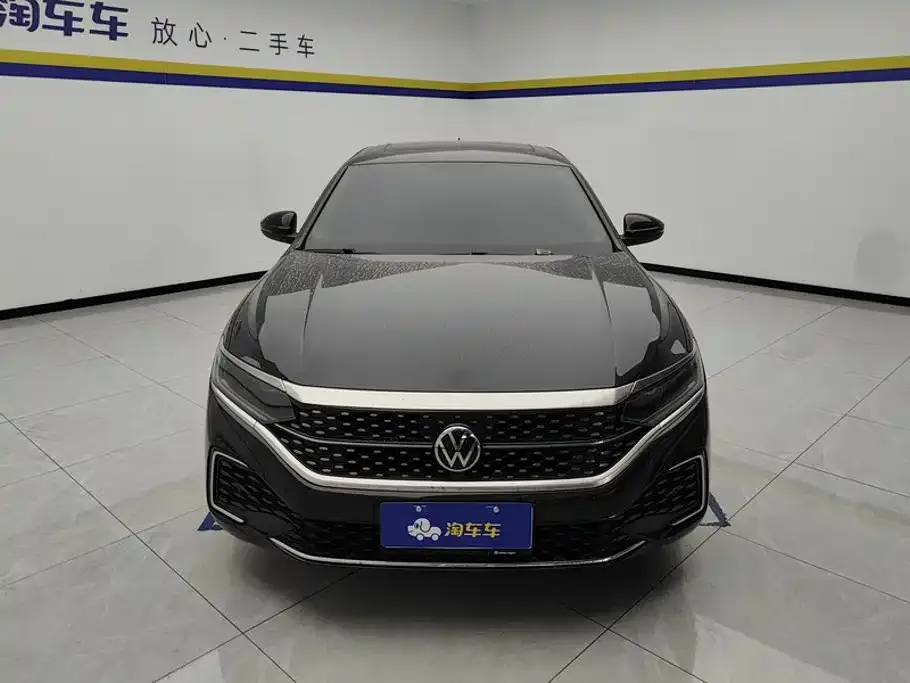 Volkswagen Passat — фото 4