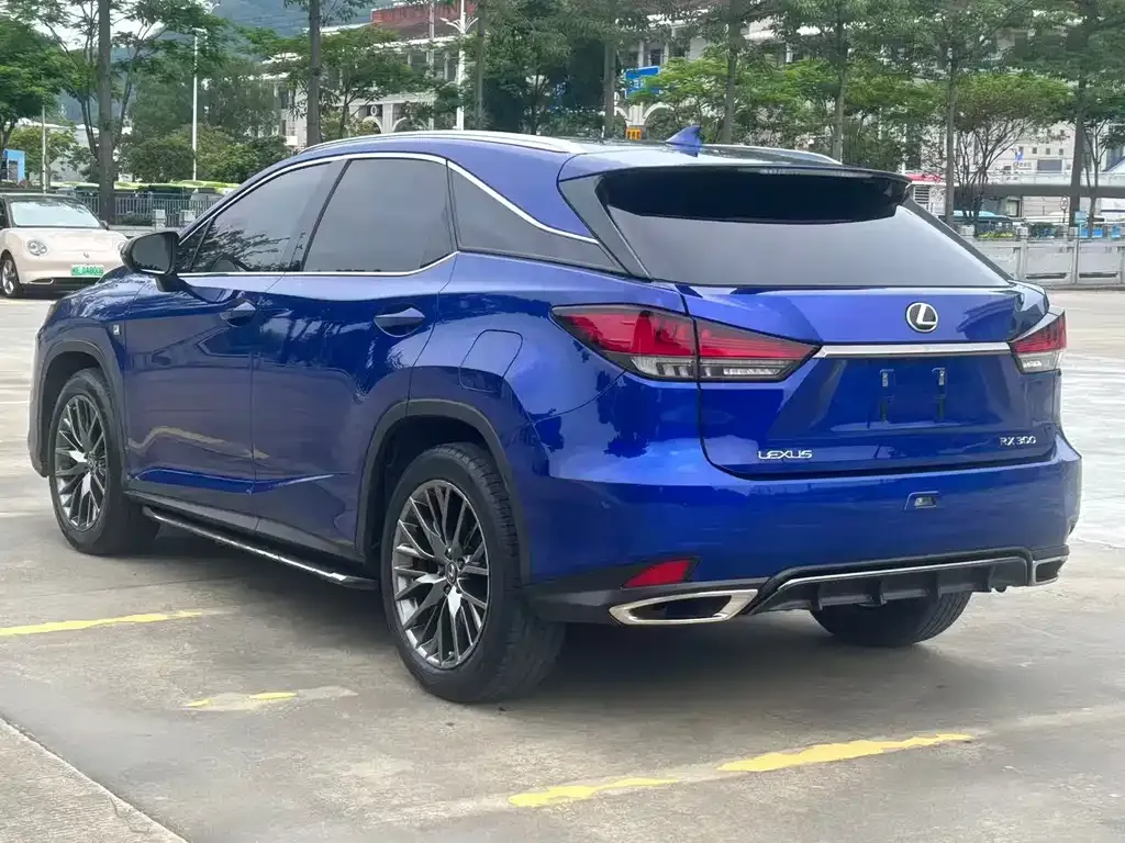 Lexus RX — фото 8