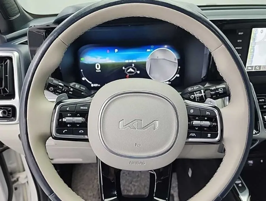 Kia Sorento — фото 4