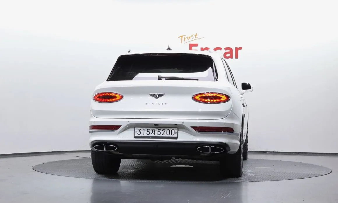 Bentley Bentayga 2022 из KR, фото 3