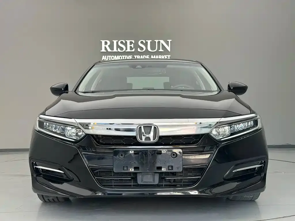 Honda Accord — фото 3