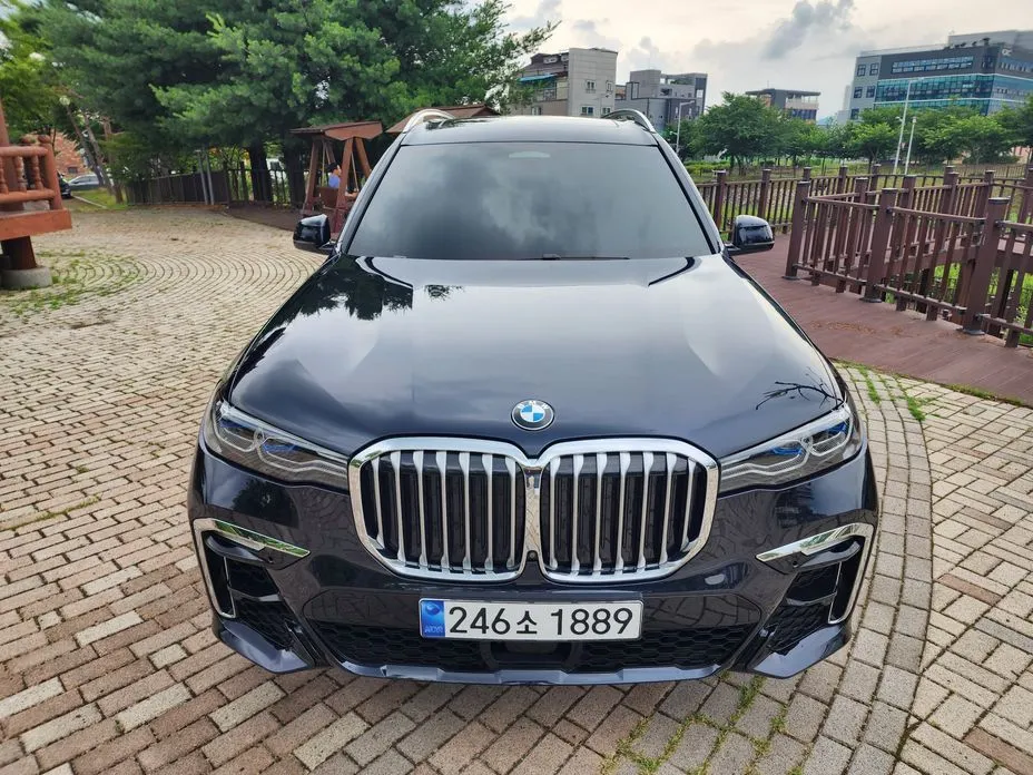 BMW X7 2021 из KR, фото 3
