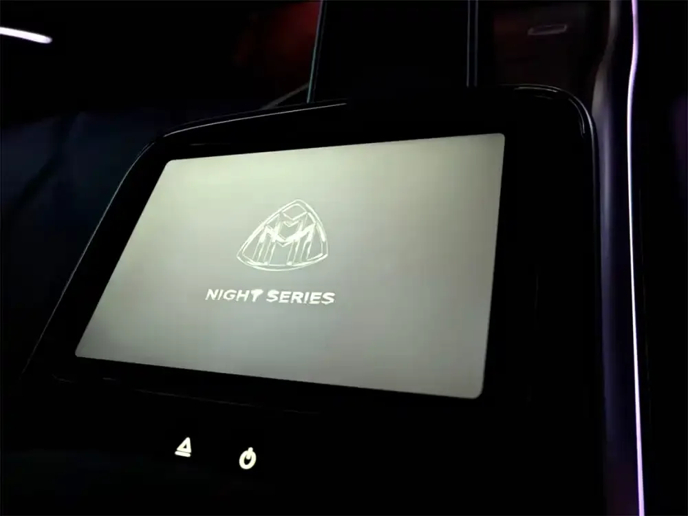 Mercedes-Benz EQS SUV — фото 4