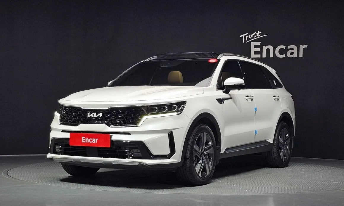 Kia Sorento — фото 1
