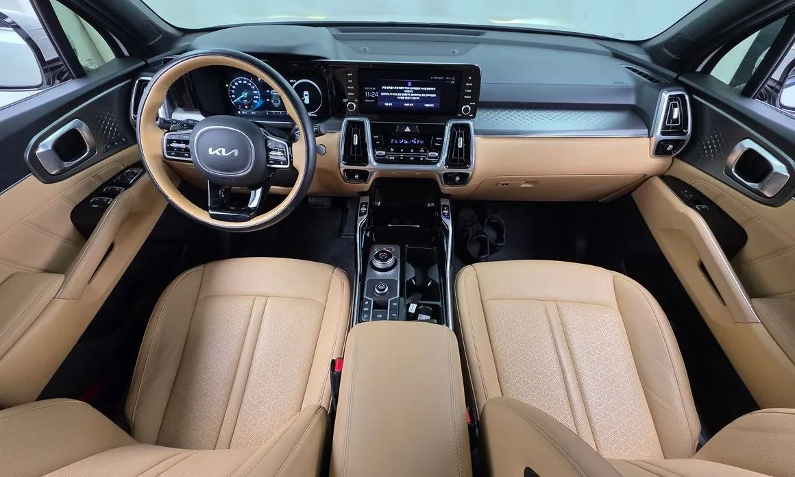 Kia Sorento — фото 9