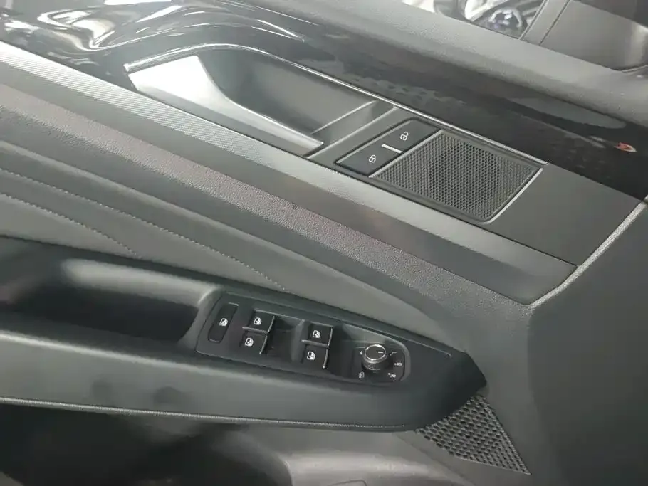 Volkswagen Passat — фото 9
