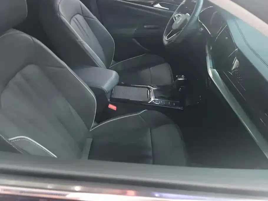 Volkswagen Passat — фото 2
