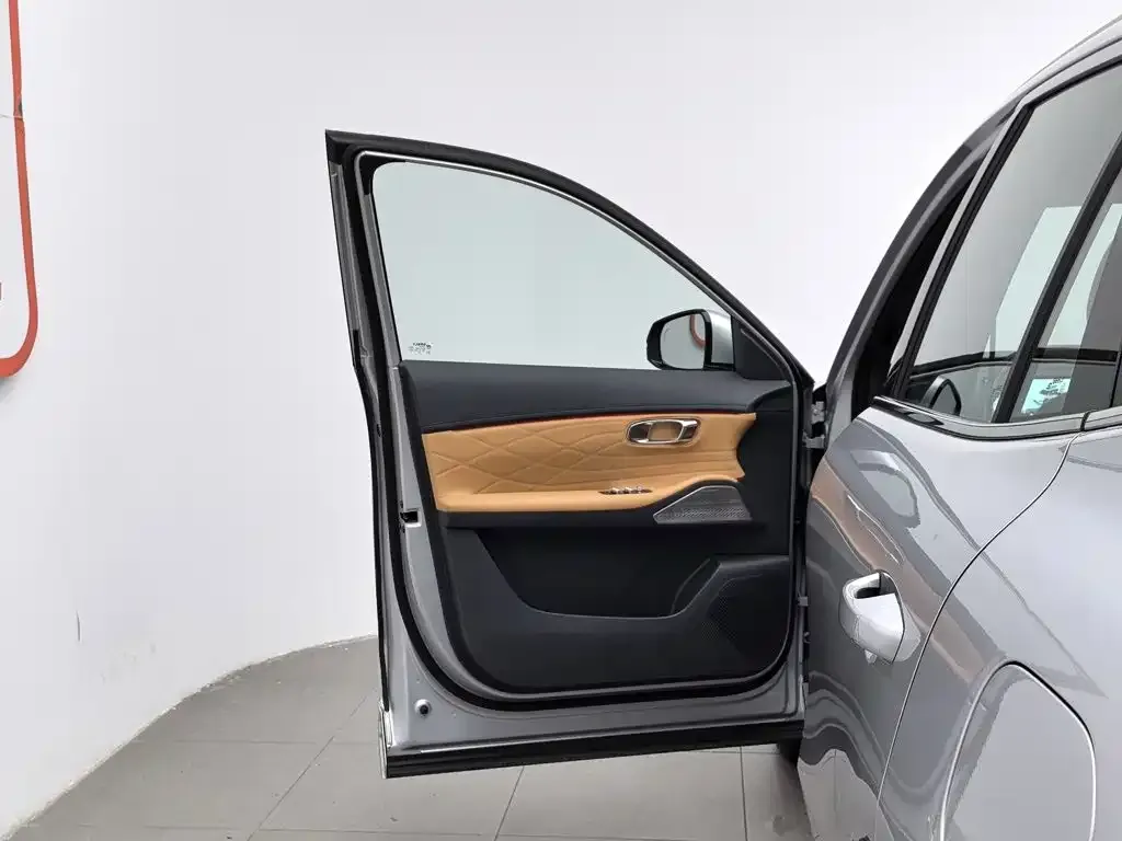 Geely Galaxy Xingjian 7 — фото 3