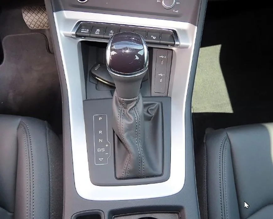 Audi Q3 2025 из KR, фото 2