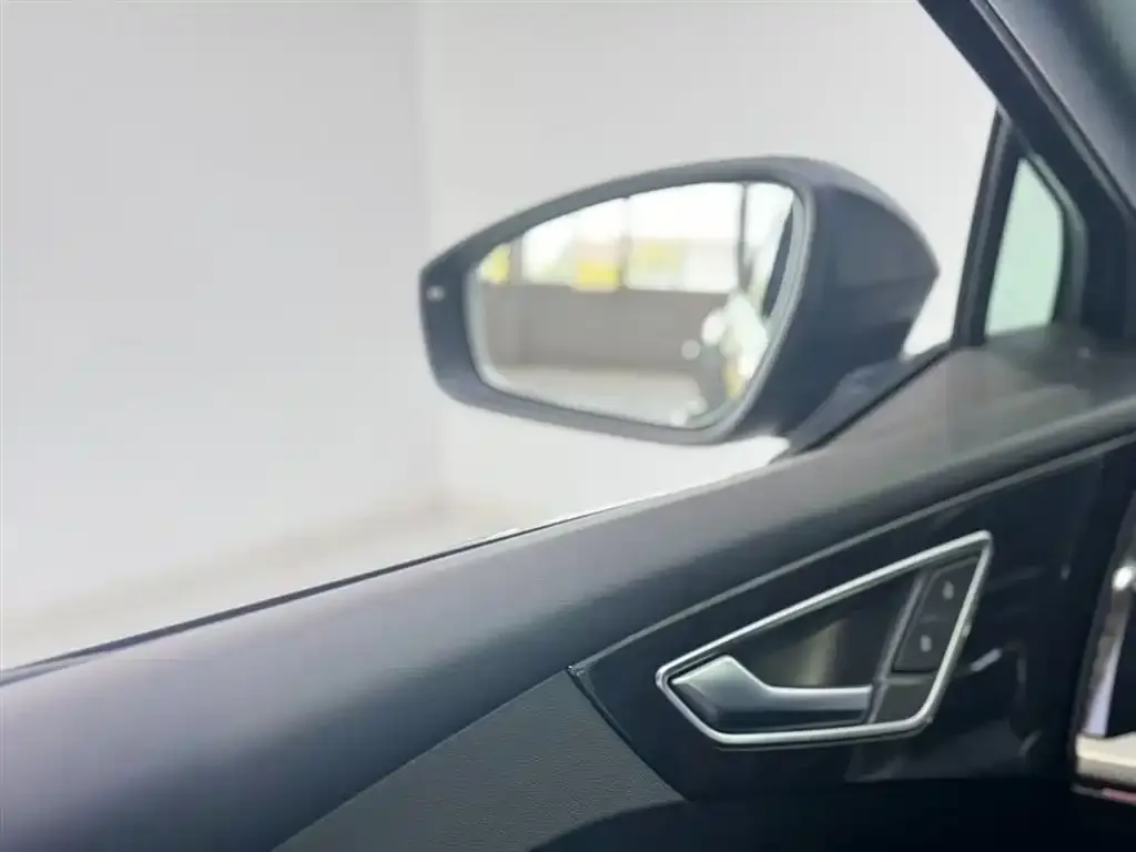 Audi Q4 e-tron 2024 из CN, фото 5