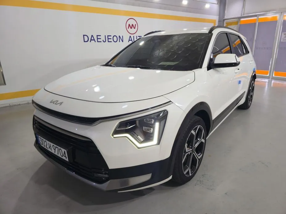Kia Niro — фото 1