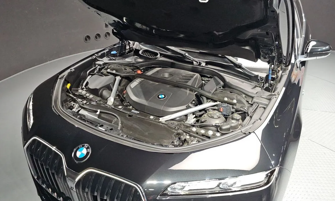 BMW 7-Series 2024 из KR, фото 8