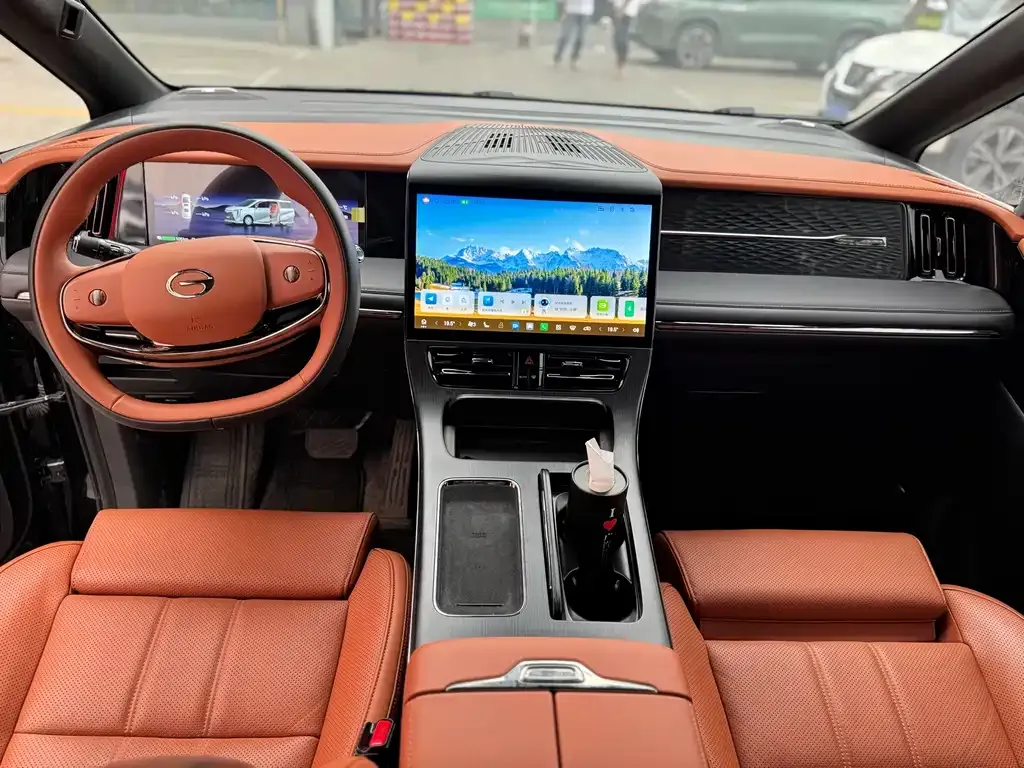 GAC Motor Trumpchi M8 — фото 10